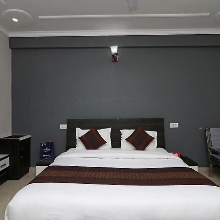 Oyo 11877 Royal Residency Hotell New Tehri Eksteriør bilde