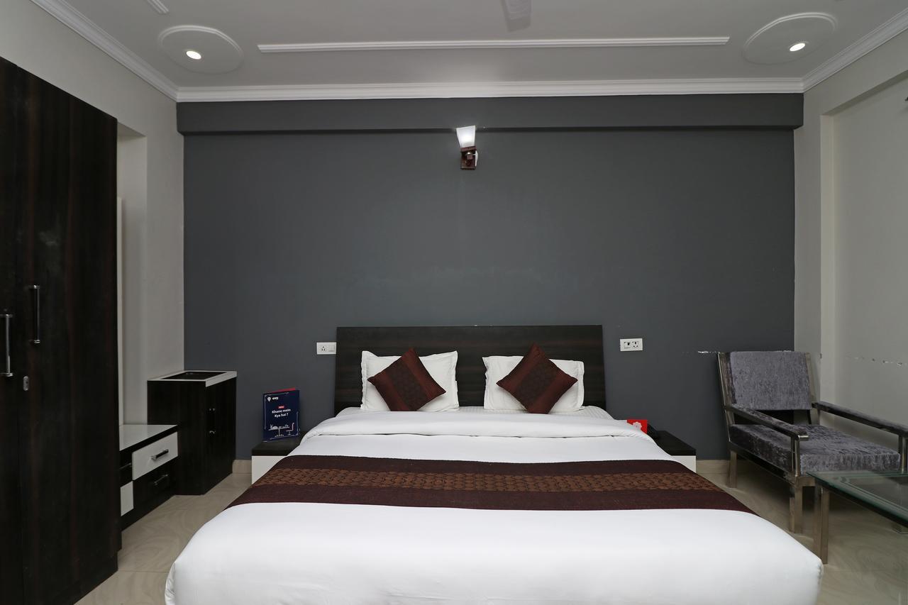 Oyo 11877 Royal Residency Hotell New Tehri Eksteriør bilde