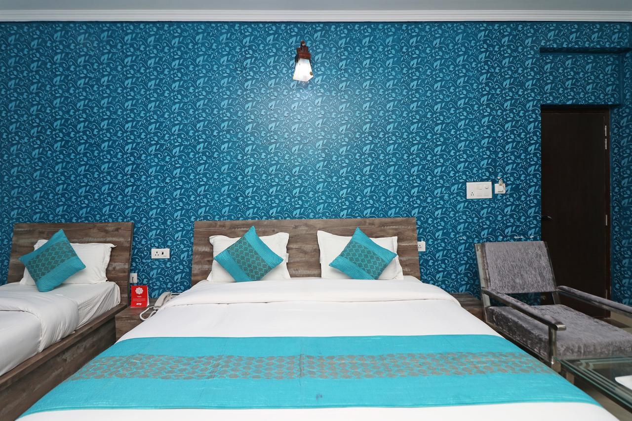 Oyo 11877 Royal Residency Hotell New Tehri Rom bilde
