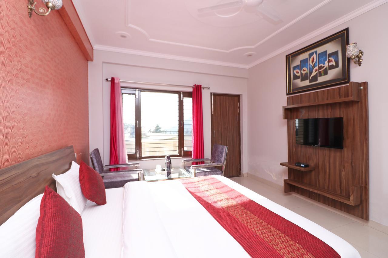 Oyo 11877 Royal Residency Hotell New Tehri Eksteriør bilde